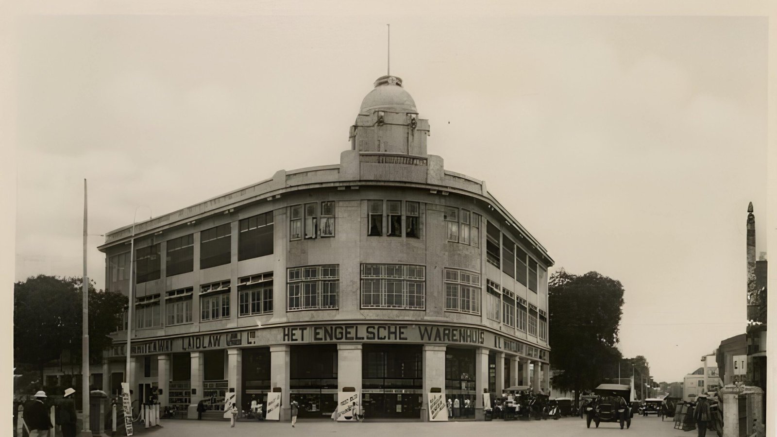 DEJAVASCHE BANK  1900
